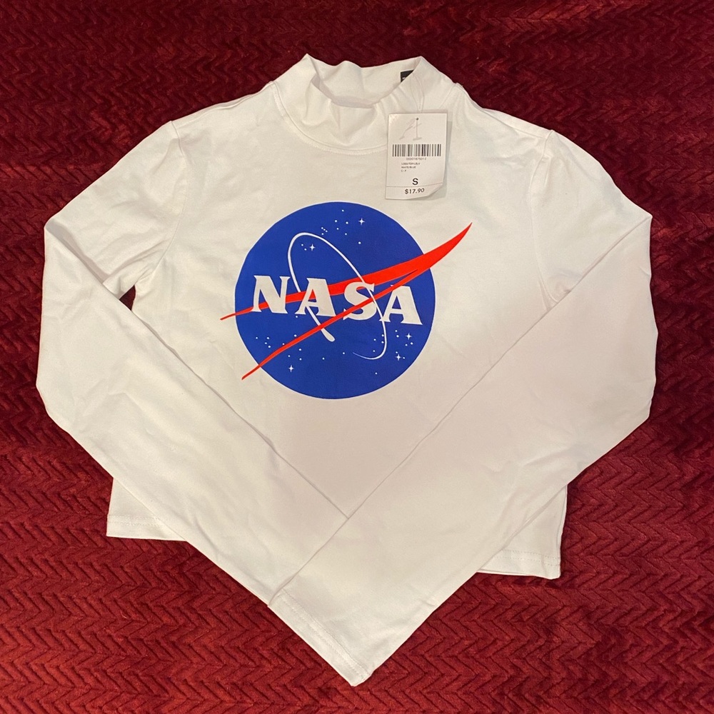 NASA long sleeve crop top